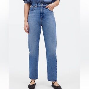 Madewell 90’s straight crop Jean 27 tall